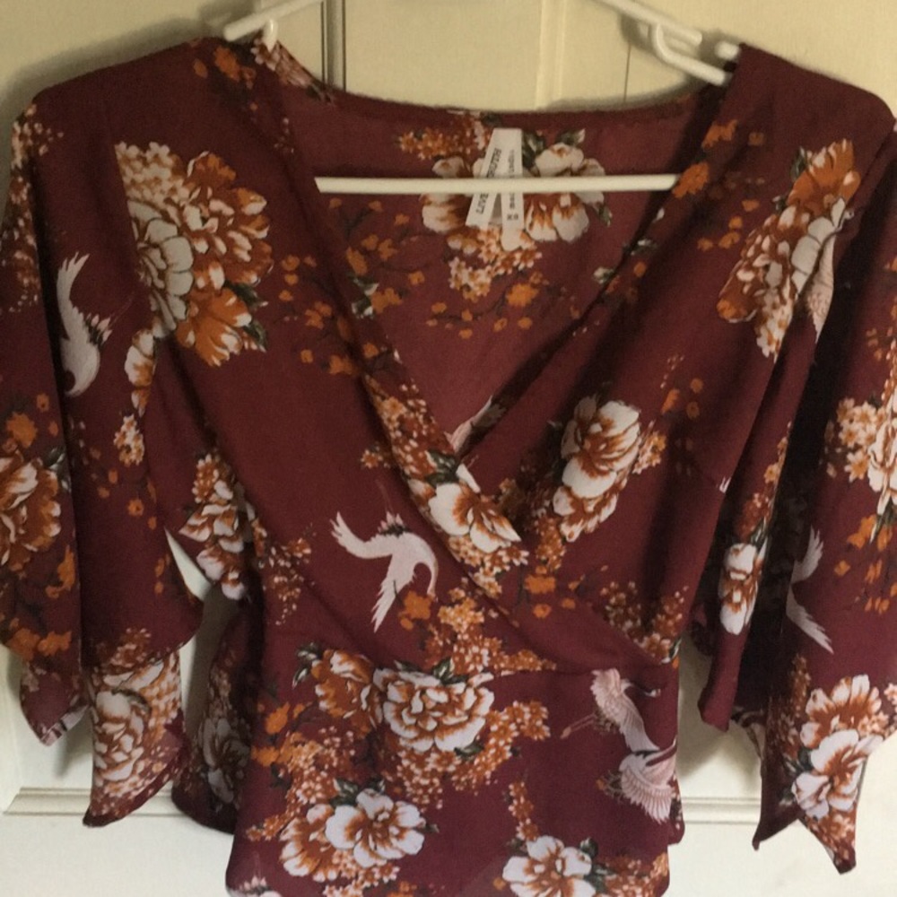 Charlotte top. - Picture 2 of 5